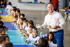 Rondonópolis inova com dia de lanche especial na merenda escolar