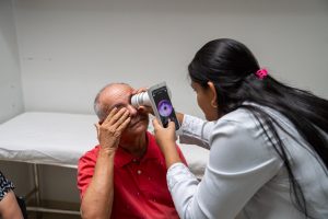 Exame de fundo de olho volta a ser oferecido pelo Cedero em Rondonópolis