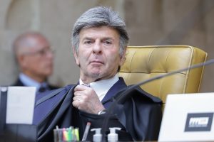 Fux dá o troco em quem o esculachou por causa de Bolsonaro