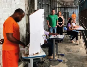 TSE decide que proibição ao voto de presos provisórios não valerá em 2026