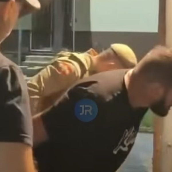 Padrasto abusa de menina de 11 anos durante festa do pijama e acaba preso: vídeo mostra detenção