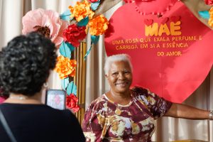 Assistência Social celebra Dia das Mães com programação especial no Serviço de Convivência Padre Lothar