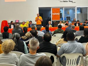 Mais de 200 pessoas participam de ato de filiação do NOVO em Rondonópolis