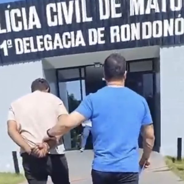 ‘Louco de amor’ invade casa do atual namorado da ex, tenta roubar moto e agride o casal em Rondonópolis; vídeo