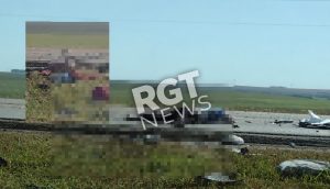 Duas pessoas morrem em gravíssimo acidente entre carro e caminhão na BR-364; vídeo forte