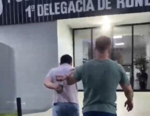 Motorista é preso por abusar sexualmente de adolescente de 12 anos em Rondonópolis; vídeo mostra prisão