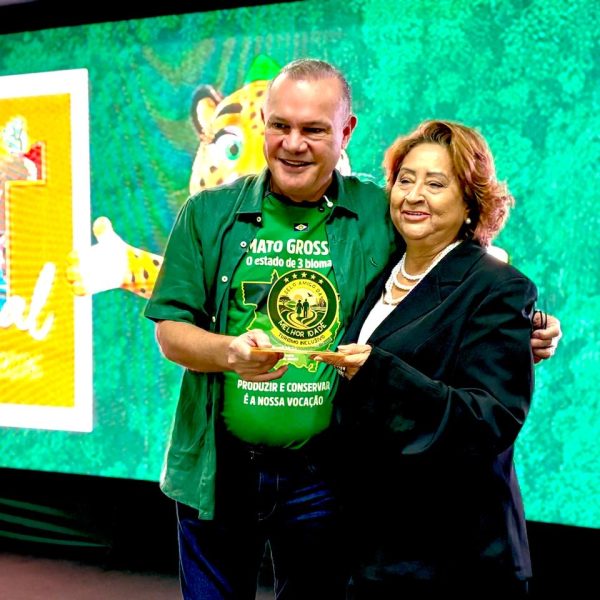Durante a FIT Pantanal, Wellington defende política permanente para idosos e recebe homenagem da ABCMI-MT