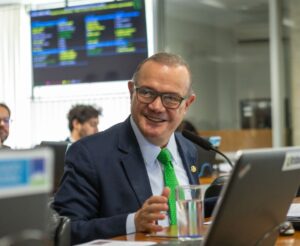 Pesquisa Percent Brasil reforça liderança de Wellington Fagundes na disputa pelo Governo de MT