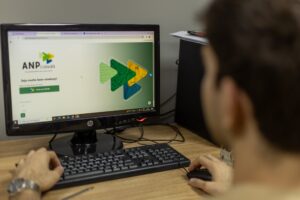 Gestão Cláudio Ferreira inicia maior programa de capacitação de servidores da história do município