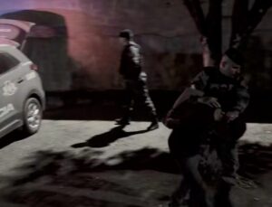 Vídeo momento em que cavalaria prende acusado por estuprar menor em Rondonópolis