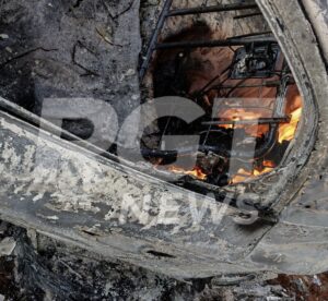 Corpo carbonizado é encontrado dentro de veículo incendiado em Rondonópolis; veja imagens