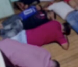 Faccionados são pegos no momento em que executariam jovem durante tribunal do crime em MT; vídeo mostra tudo