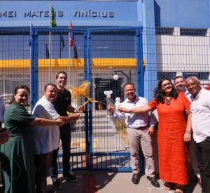 Prefeito Cláudio Ferreira inaugura nova EMEI Mateus Vinícius Braz com elevador e mais de 280 vagas