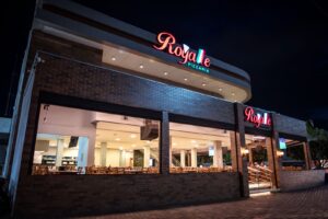 Royalle Pizzaria informa: É dia de SUPER DIA R Royalle: Rodízio por apenas R$ 59,90