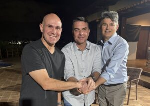 Flávio reafirma que Medeiros no Senado é prioridade de Bolsonaro