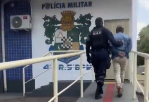 Vídeo mostra prisão de homem acusado de matar vítima a facadas em Rondonópolis