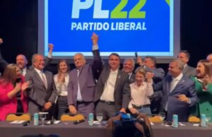 Flávio Bolsonaro escolhe Alfredo Gaspar para vice e aposta em ex-promotor nordestino com histórico de combate ao crime