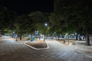 Gestão Cláudio reforça iluminação e dá nova vida às praças de Rondonópolis