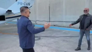 Helicóptero com Rick, da dupla com Renner, desaparece em Santa Catarina; vídeo mostra cantor ao lado de empresário antes do voo