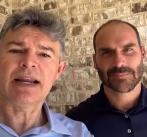 Eduardo Bolsonaro sai em defesa de Medeiros após vazamento de áudio