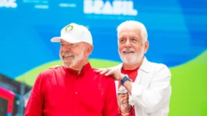 Campanha de Jaques Wagner, aliado de Lula, vai à Justiça e derruba site que exibia mensagens de Daniel Vorcaro