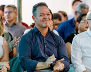 Cláudio Ferreira dará nome de radialista Antônio Carlos à praça no Alfredo de Castro