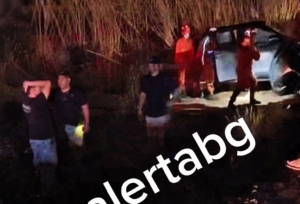 Filho se desespera ao encontrar pai morto em acidente envolvendo Hilux, trator e caminhão em MT; vídeo forte