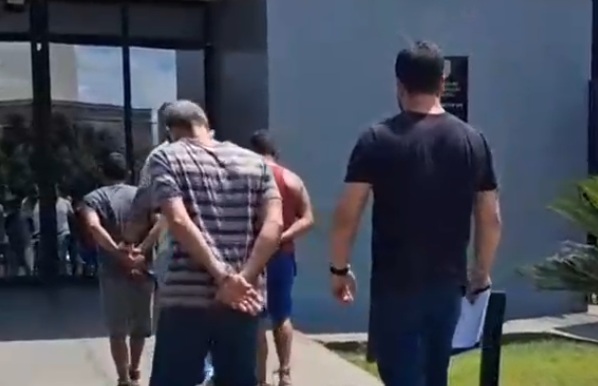 Mulher é aterrorizada com agressões e ameaças de morte após cobrar aluguel em Rondonópolis; trio é preso