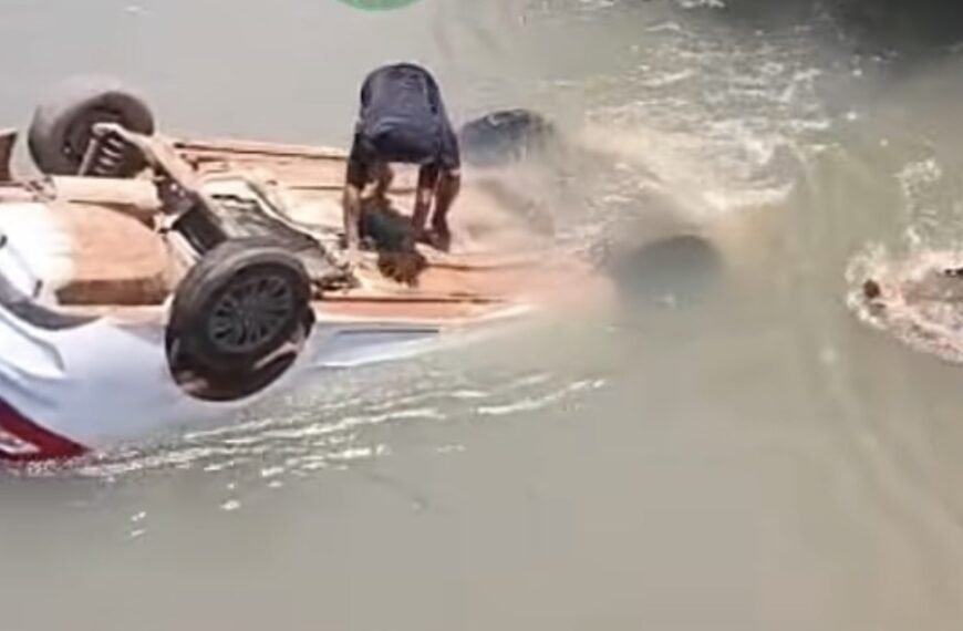 Mãe e bebê são resgatadas após carro despencar de ponte; criança parou no Hospital Regional