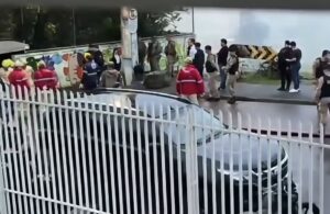 Assista ao momento em que PM mata homem que invadiu escola municipal e manteve 13 crianças reféns