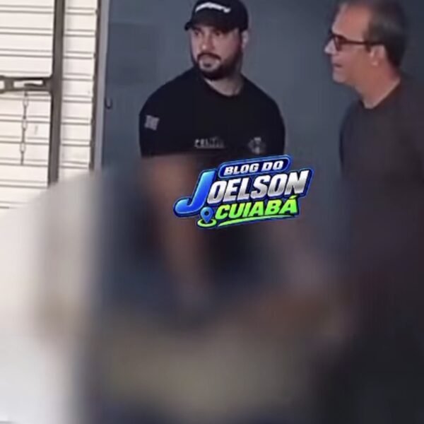 Mulher mata marido com facada no peito durante briga dentro de casa em MT; vídeo