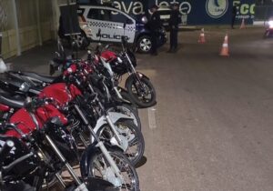 PM faz limpa em motos do “ram dam dam dam” durante ação em Rondonópolis; veja
