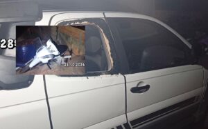 Casal cai na pancada após suspeita de chifre e promove quebradeira na frente de 4 crianças; PM intervém