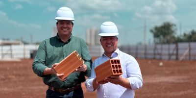 Presidente do Sicredi Integração MT-AP-PA, Marco Túlio, e o prefeito Cládio Ferreira | Foto – Vandi