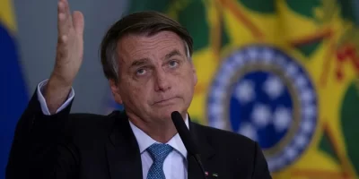 bolsonaro-mão