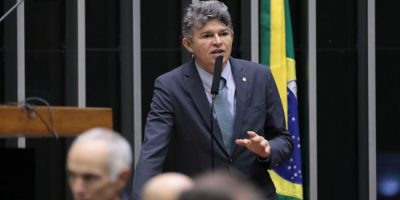 f3844282-878b-4b5e-aa80-25439e0289cb f3844282-878b-4b5e-aa80-25439e0289cb