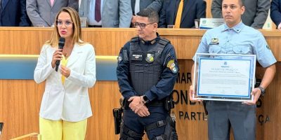 kalynkap-homenageia-pms