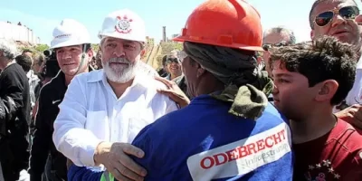 lula-itaquerc3a3o-odebrecht-e1427898697906